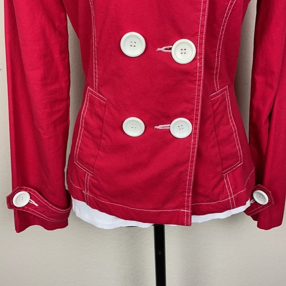 **SOLD**3/$15! SO bright red slim fitting blazer women's S - Picture 3 of 10